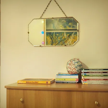 Sunny Near The Center Salonic